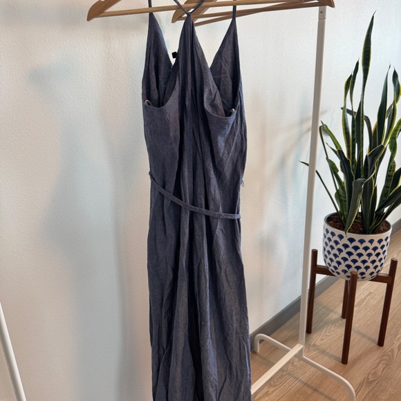 Doe & Rae Chambray Maxi Dress - Picture 2 of 4